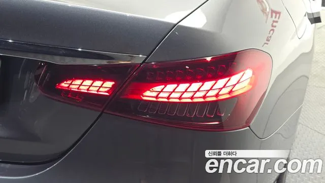 Mercedes-Benz E-Class W213 — Фото автомобиля 8