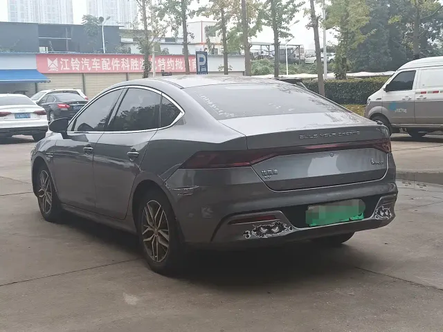 BYD Qin PLUS — Фото автомобиля 7