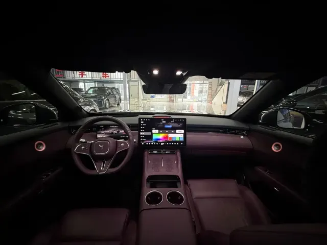 Voyah Auto VOYAH FREE 2025 FREE+ 4WD Qiankun Edition — Фото автомобиля 7