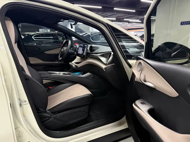 BYD Dolphin — Фото автомобиля 9
