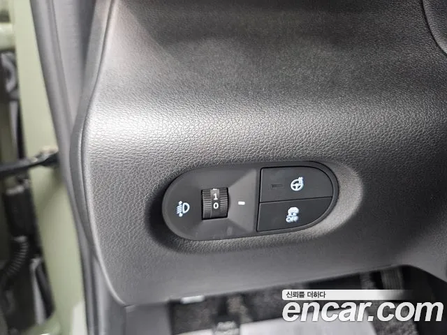 Hyundai Casper Casper Essential — Фото автомобиля 8