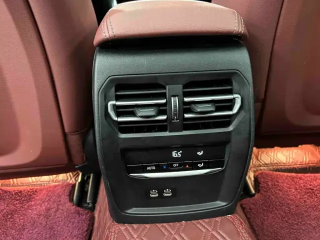 BMW 3 Series — Фото автомобиля 21