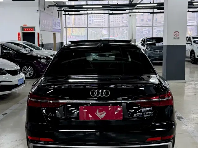 Audi A6L — Фото автомобиля 8
