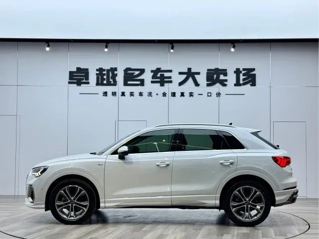 Audi Q3 — Фото автомобиля 4