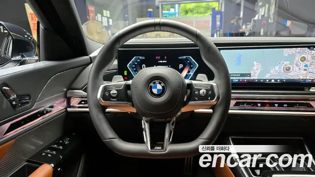 BMW 7-Series 7 серия (G70) 740i xDrive M Sport — Фото автомобиля 13