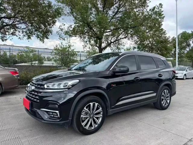 Chery Tiggo 8 — Фото автомобиля 3