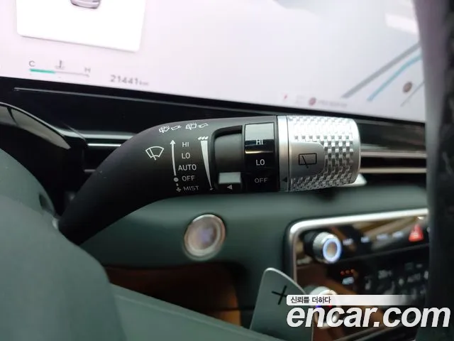 Genesis GV80 2.5T Бензин 2WD — Фото автомобиля 28