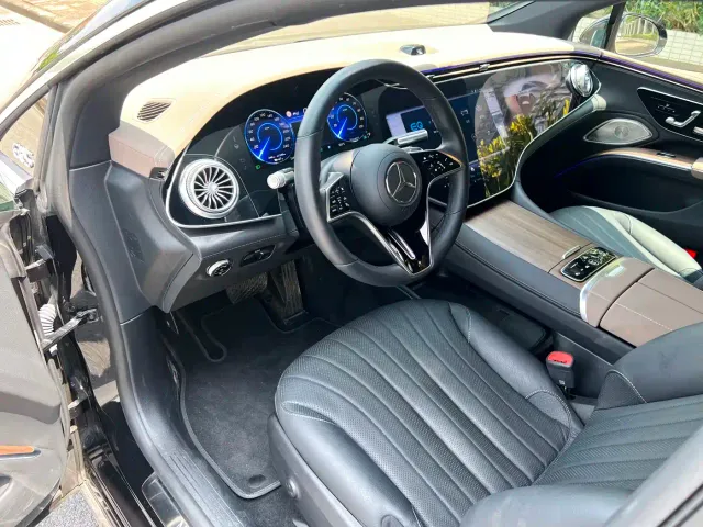 Mercedes-Benz EQS — Фото автомобиля 13