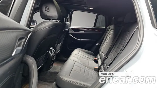 BMW X4 xDrive20i M Sport — Фото автомобиля 23