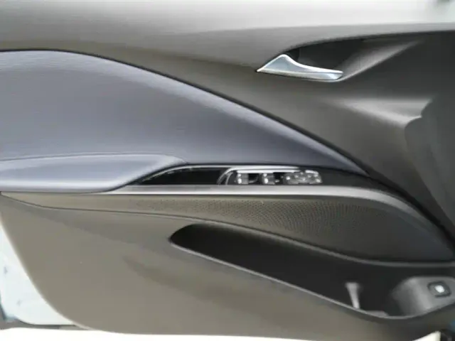 Buick Velite 6 — Фото автомобиля 5