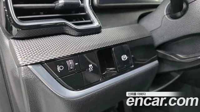 Kia Sportage Sportage 5-е поколение Дизель 2.0 4WD — Фото автомобиля 14