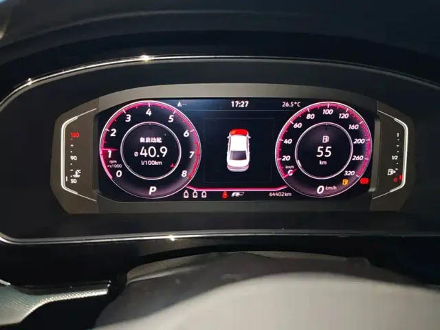 Volkswagen Passat — Фото автомобиля 11