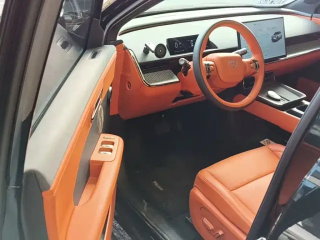 Toyota BoZhi 3X — Фото автомобиля 15