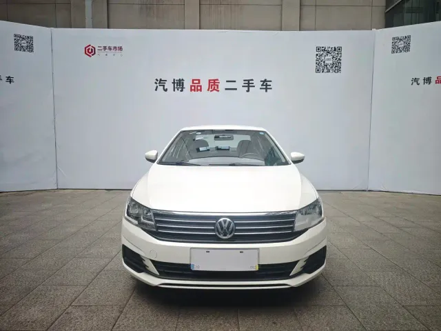 Volkswagen Lavida — Фото автомобиля 2