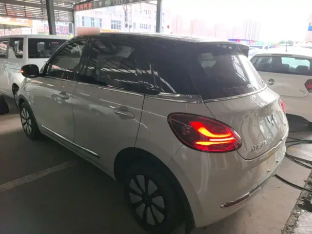Wuling Bingo — Фото автомобиля 4