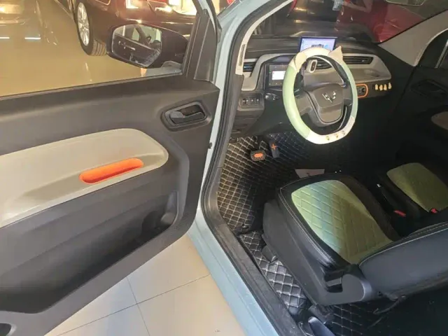 Wuling Hongguang Mini EV — Фото автомобиля 15