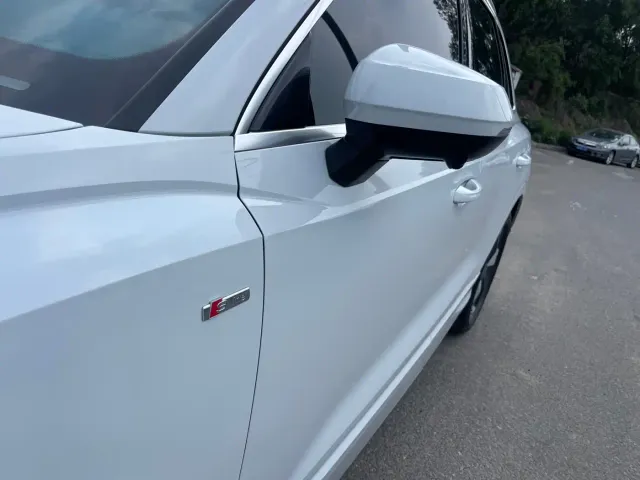 Audi Q3 — Фото автомобиля 16