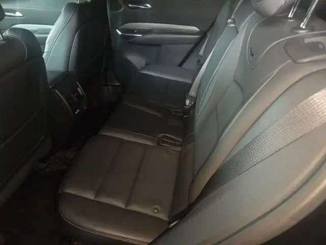 Cadillac XT4 — Фото автомобиля 12