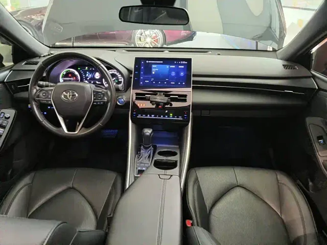 Toyota Avalon — Фото автомобиля 12