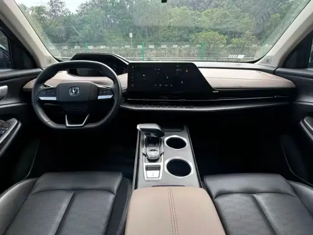 Changan CS55 Plus — Фото автомобиля 5