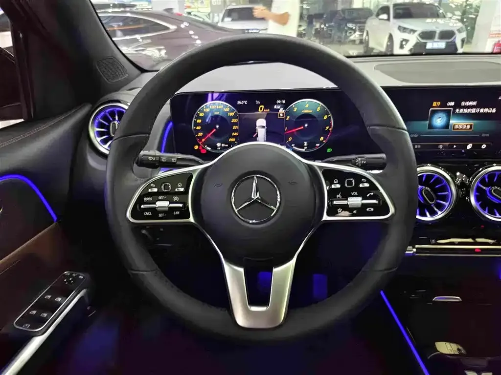 Mercedes-Benz Mercedes-Benz GLB 2023 GLB 220 Style — Фото автомобиля 8