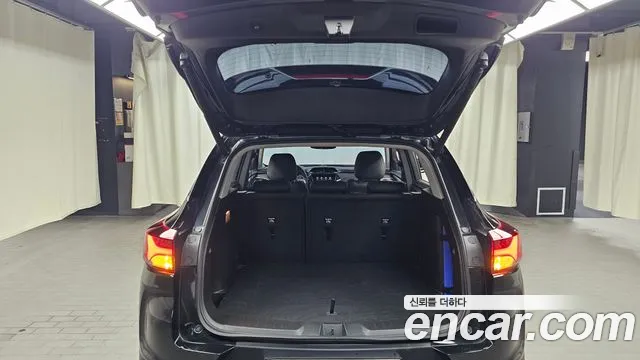 Chevrolet Trailblazer — Фото автомобиля 23