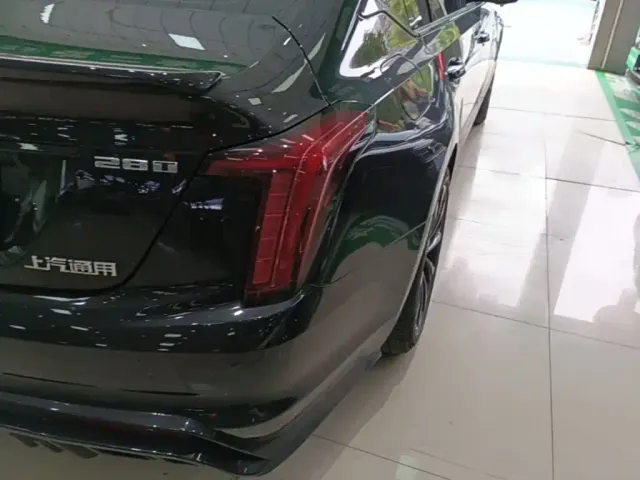 Cadillac CT5 — Фото автомобиля 7