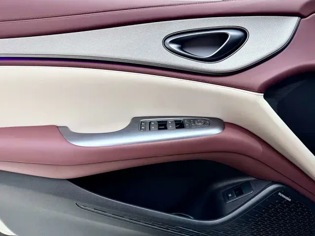 BYD Seal 07 DM-i — Фото автомобиля 11