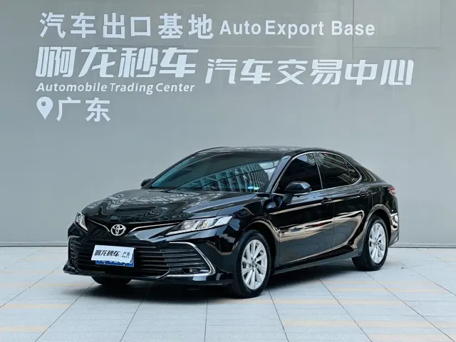 Фотография автомобиля — Toyota Camry