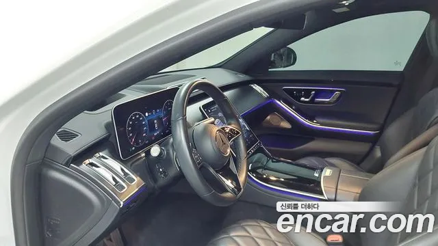 Mercedes-Benz S-Class — Фото автомобиля 13