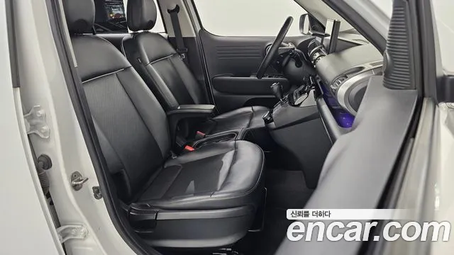 Hyundai Casper Casper Inspiration — Фото автомобиля 26