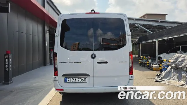 Mercedes-Benz Sprinter Sprinter — Фото автомобиля 3