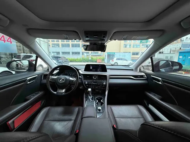 Lexus RX — Фото автомобиля 7