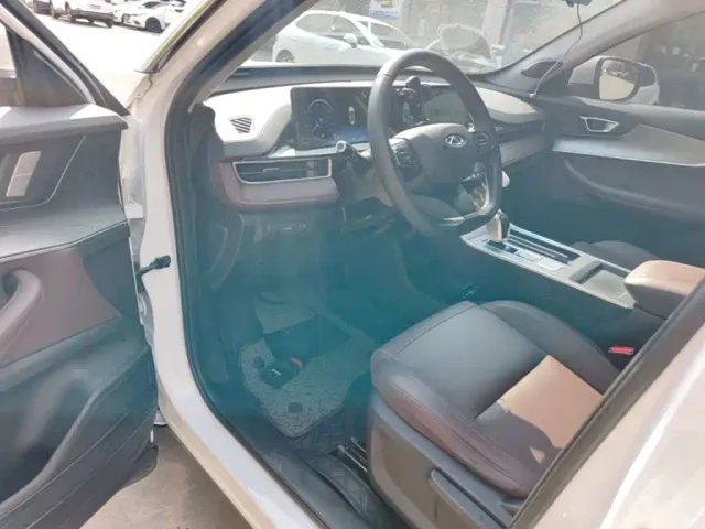 Chery Tiggo 7 — Фото автомобиля 15