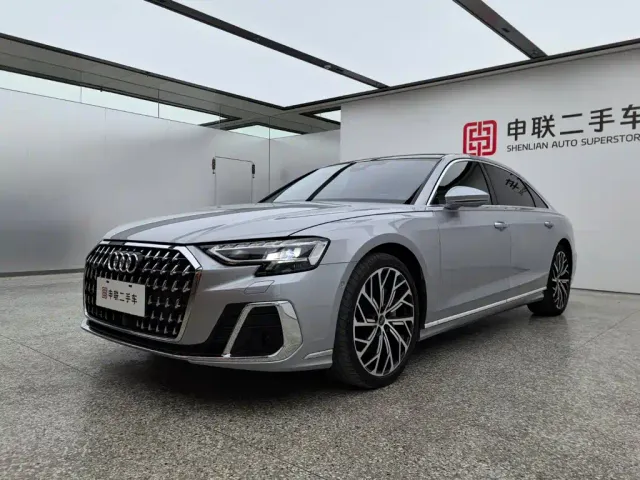 Audi A8 — Фото автомобиля 2