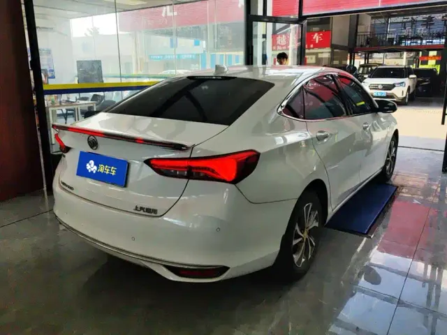 Buick Verano — Фото автомобиля 3