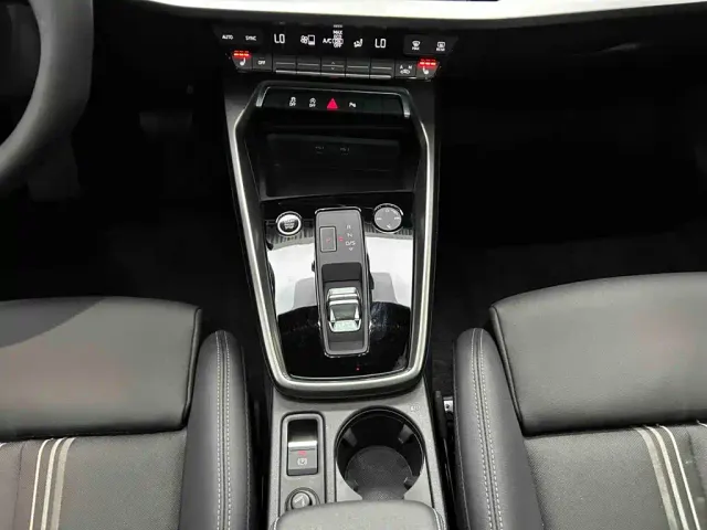 Audi A3 — Фото автомобиля 11