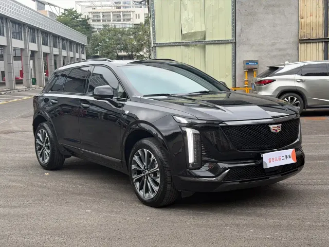 Cadillac XT5 — Фото автомобиля 3