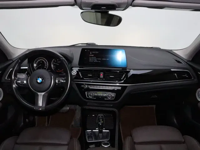 BMW 1 Series — Фото автомобиля 14