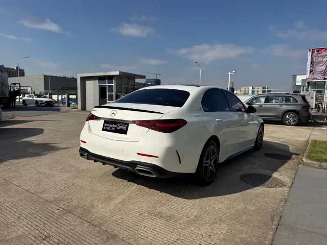 Mercedes-Benz C-Class — Фото автомобиля 11