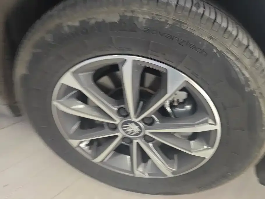BYD Qin PLUS 2024 Glory Edition DM-i 55KM Leading — Фото автомобиля 6