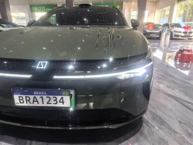 Zeekr 007 GT — Фото автомобиля 28