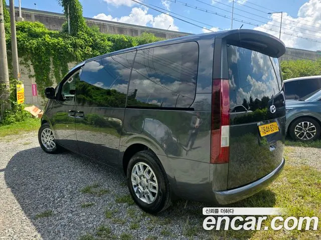 Hyundai Staria — Фото автомобиля 3