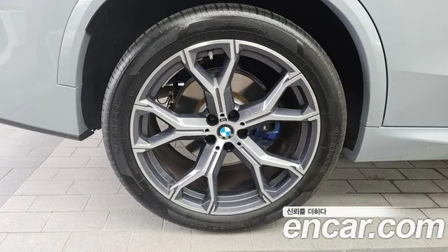 BMW X5 xDrive 40i M Sport — Фото автомобиля 5
