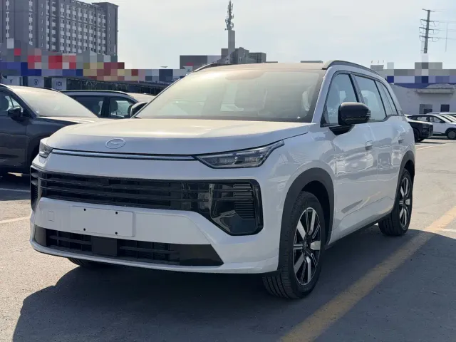 Фотография автомобиля — GAC Trumpchi GS4