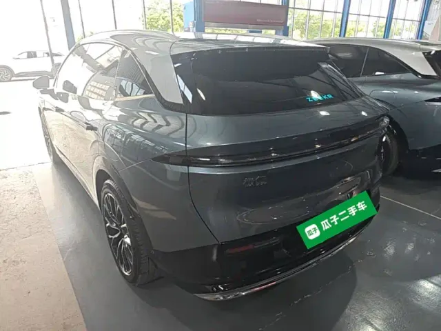 ZEEKR Zeekr 7X 2025 Model 75kWh RWD Smart Driving Edition — Фото автомобиля 4