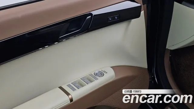 Hyundai Grandeur GN7 — Фото автомобиля 24
