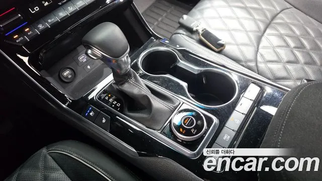 Kia Mohave The Master — Фото автомобиля 9