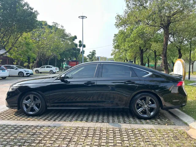 Honda Inspire — Фото автомобиля 4