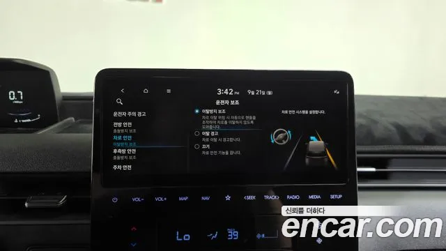Hyundai Staria — Фото автомобиля 30